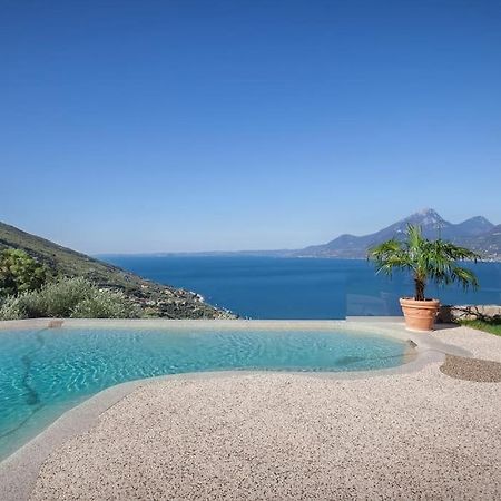 Villa Divina-Apt Armonia-Con Piscina E Vista Lago Кастеллетто-ди-Бренцоне Экстерьер фото